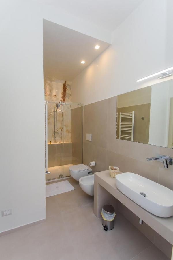 Bebio Rooms Trani Exteriér fotografie